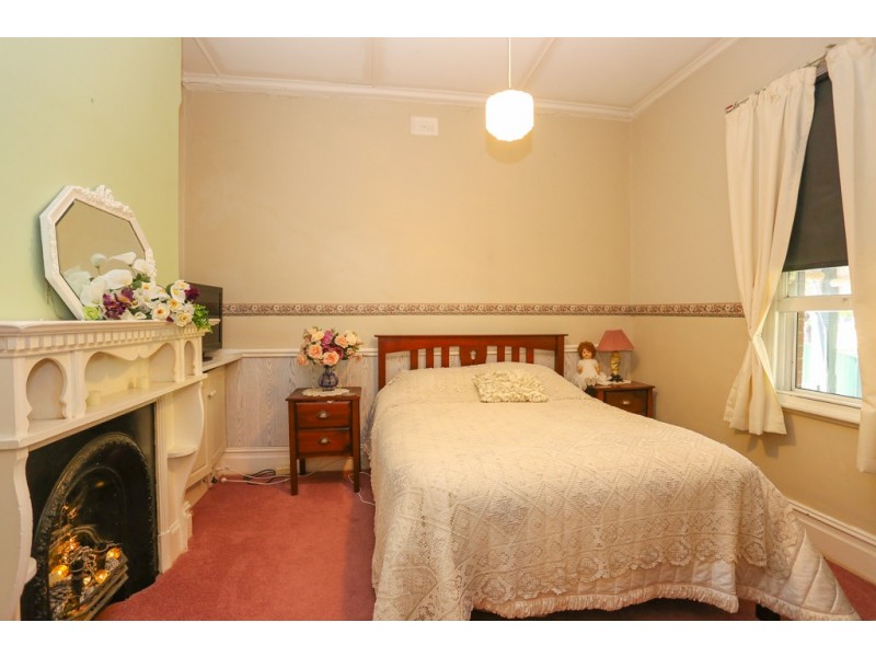 199 Keppel Street, Bathurst NSW 2795