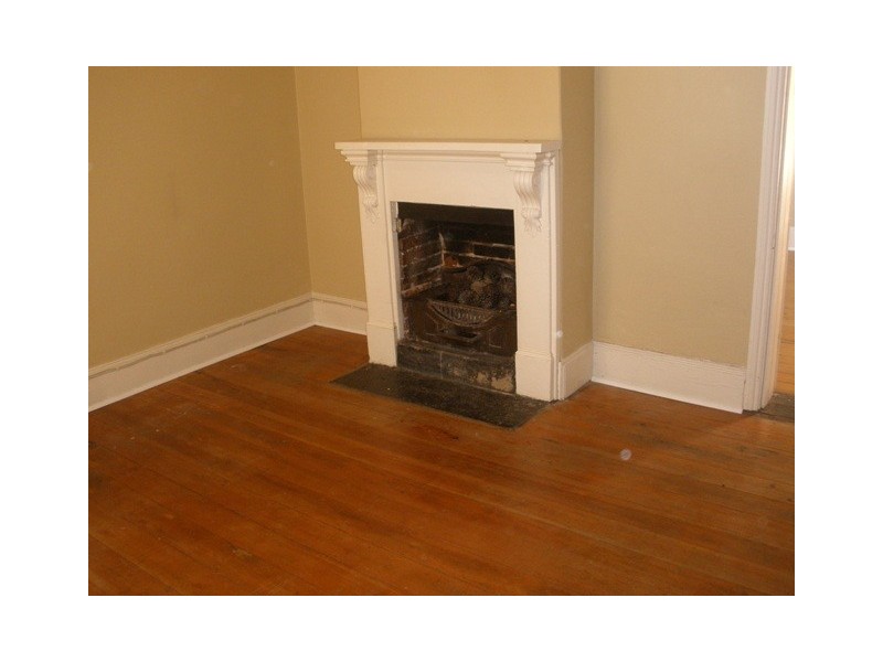 82 Russell St, Bathurst NSW 2795