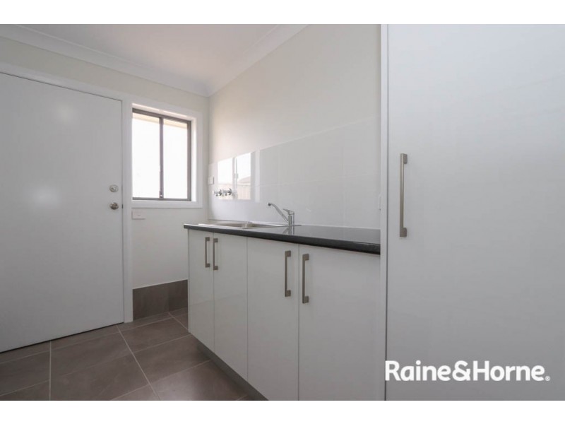 55 Emerald Drive, Kelso NSW 2795