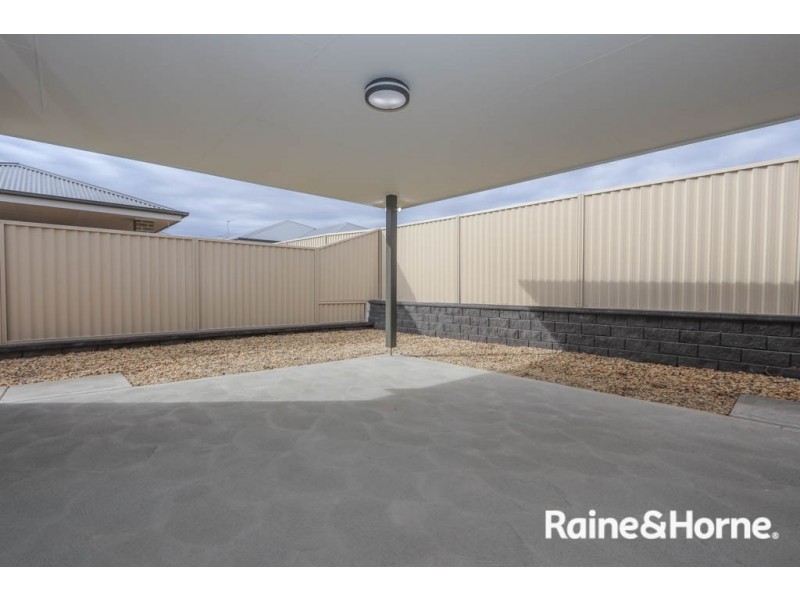 55 Emerald Drive, Kelso NSW 2795