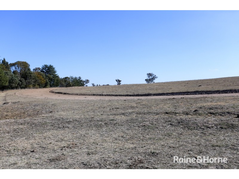 795 Sofala Road, Laffing Waters NSW 2795