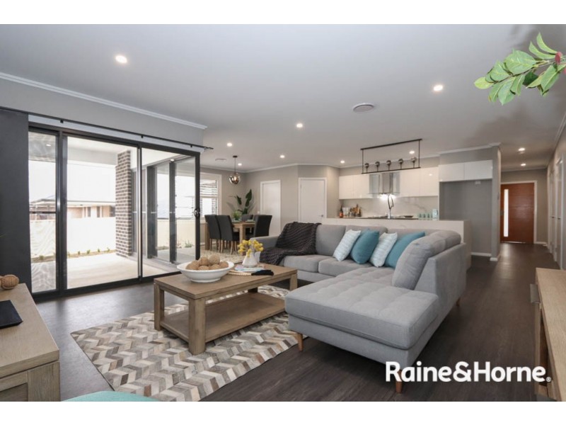 65 Graham Drive, Kelso NSW 2795