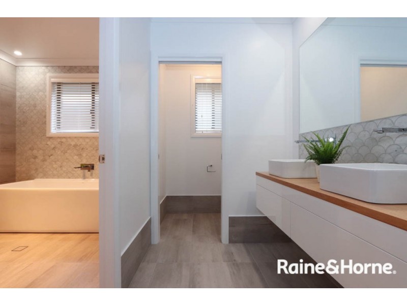 65 Graham Drive, Kelso NSW 2795