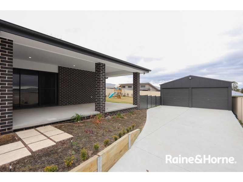 65 Graham Drive, Kelso NSW 2795