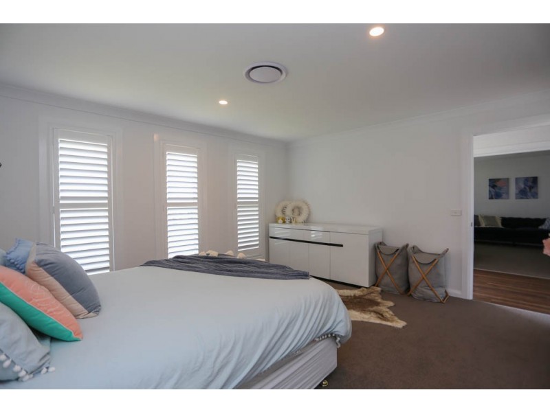 10 Ignatius Place, Kelso NSW 2795