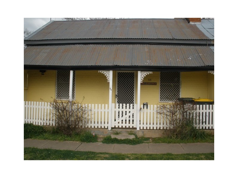 24 Rankin, Bathurst NSW 2795