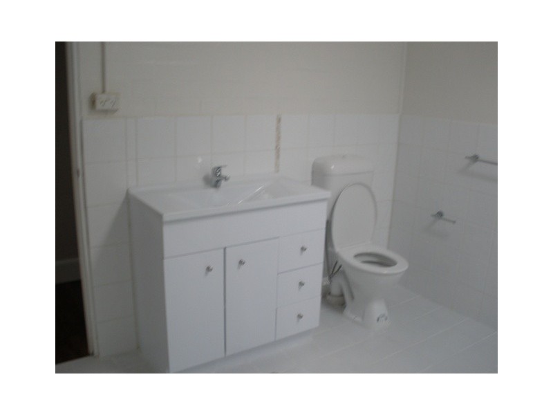 24 Rankin, Bathurst NSW 2795