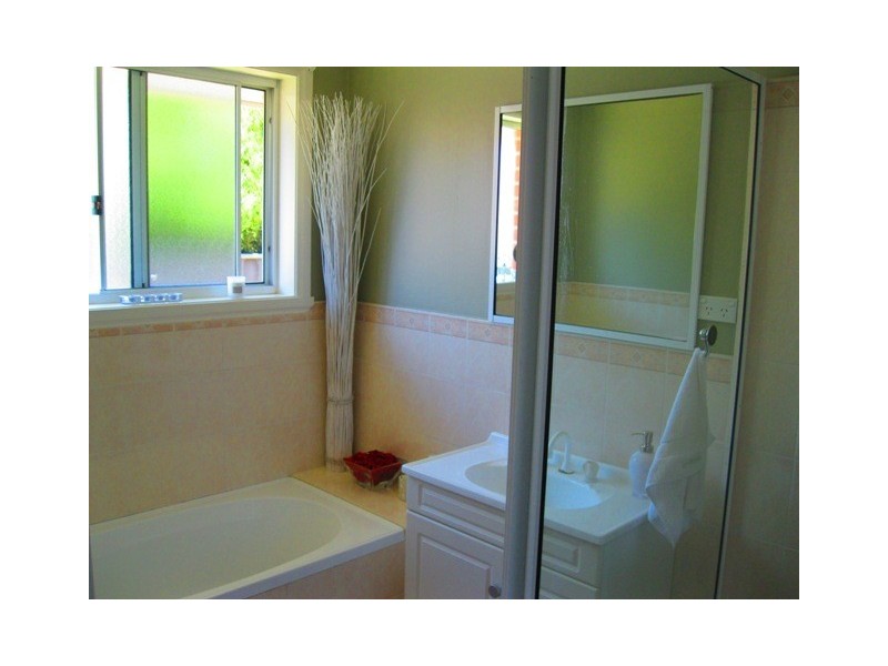 2/42 Lambert, Bathurst NSW 2795