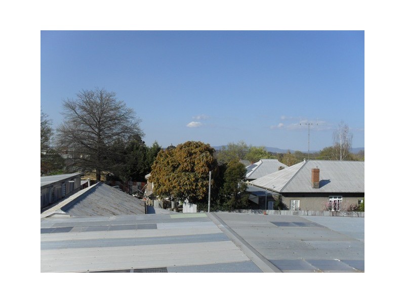 37  Keppel Upstairs, Bathurst NSW 2795