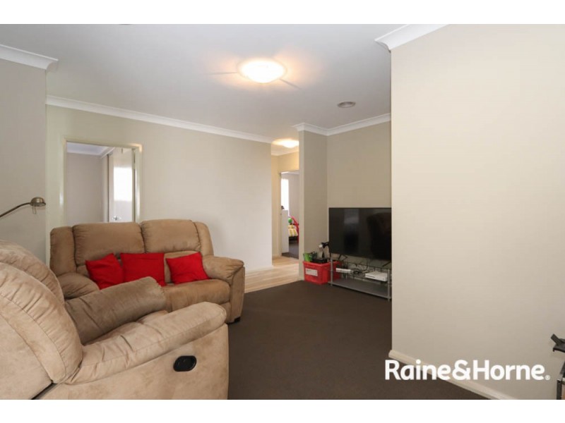 37 Christie Street, Raglan NSW 2795