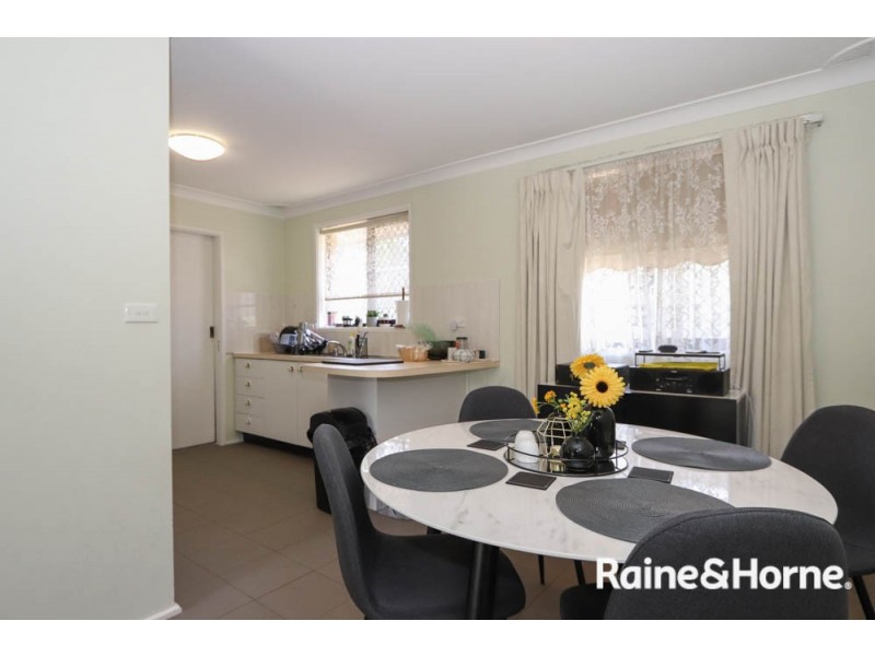 5/267a George Street, Bathurst NSW 2795