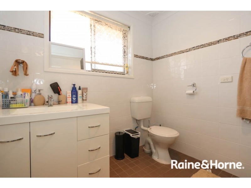 5/267a George Street, Bathurst NSW 2795