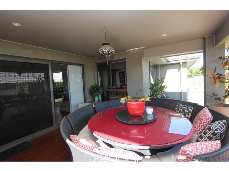 6 Cobb Pl, Bathurst NSW 2795