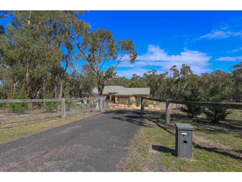 28 Arcadia Place, Meadow Flat NSW 2795