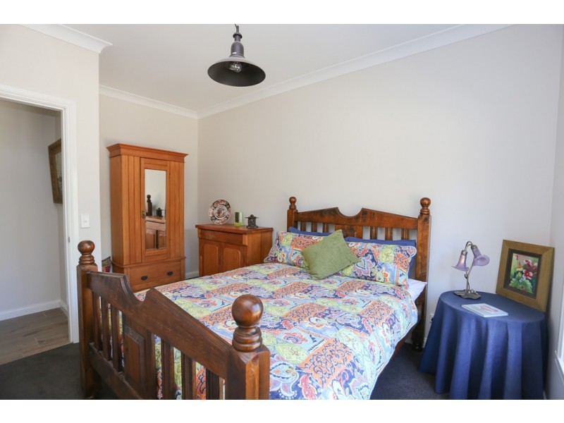 28 Arcadia Place, Meadow Flat NSW 2795
