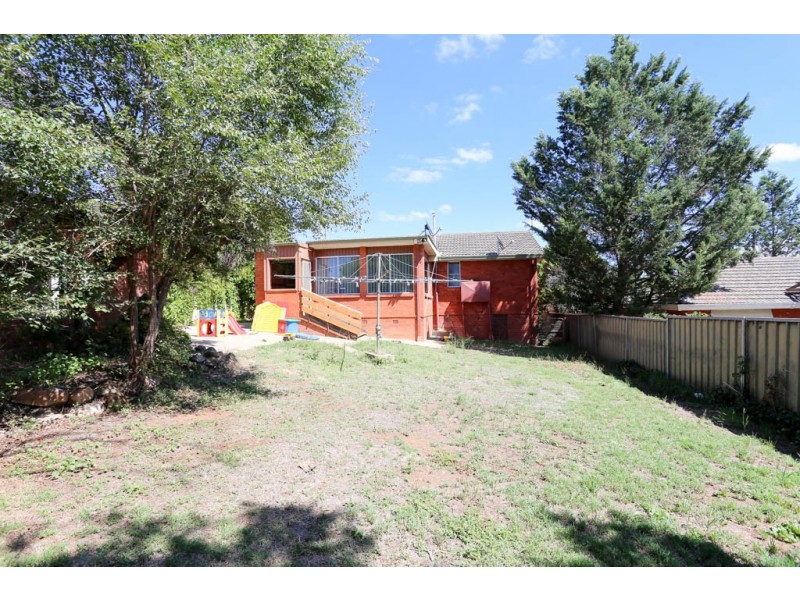 4 Raglan Street, South Bathurst NSW 2795
