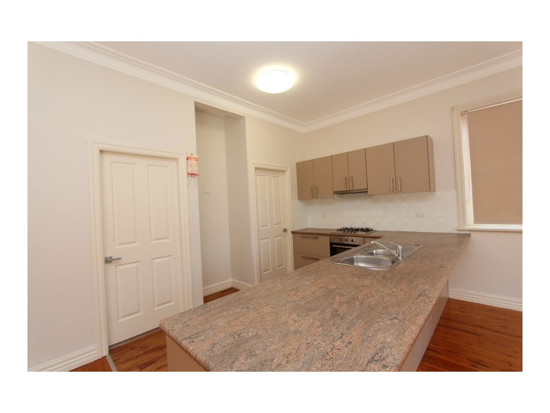 282 Piper Street, Bathurst NSW 2795