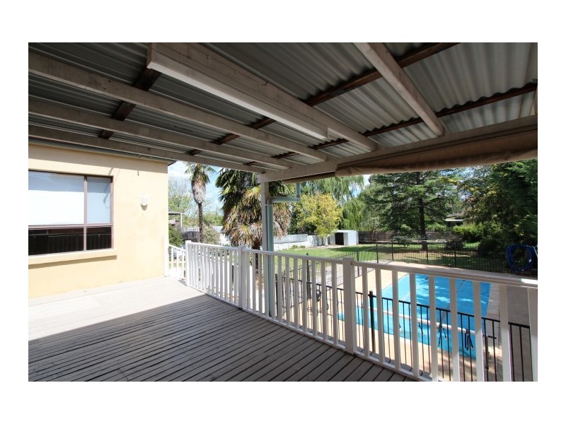282 Piper Street, Bathurst NSW 2795