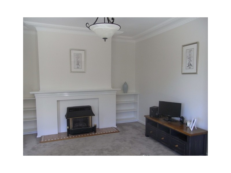 137 Hope St, Bathurst NSW 2795