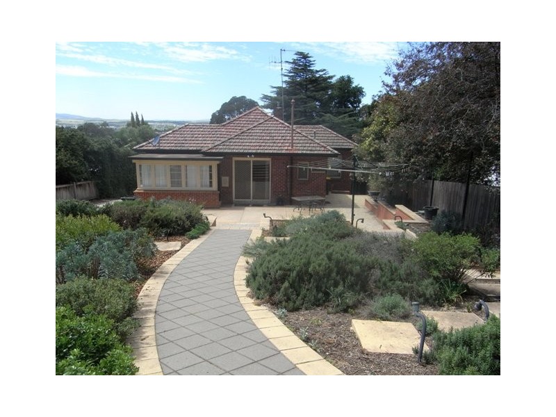 137 Hope St, Bathurst NSW 2795