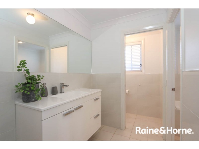 37 Westbourne Drive, Llanarth NSW 2795