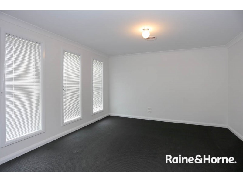 6 Opal Court, Kelso NSW 2795