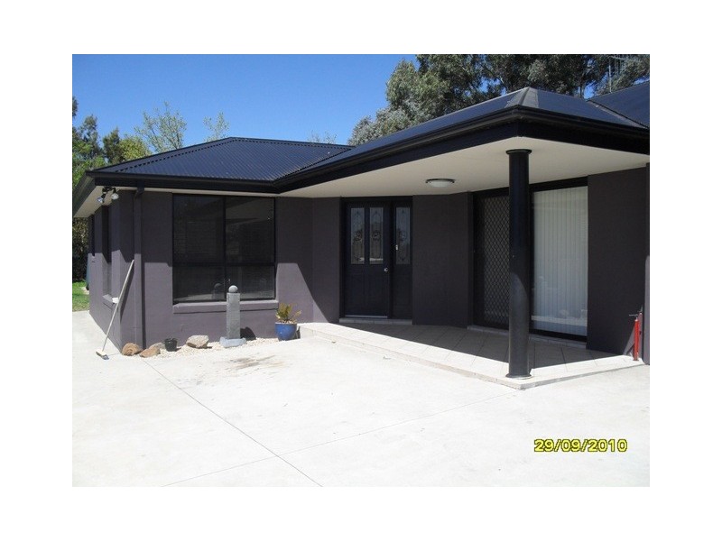 11B Bayliss St, Abercrombie NSW 2795