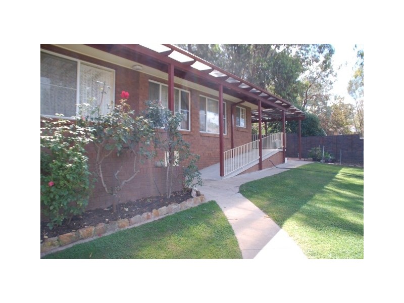 11 Barina Pkw, Kelso NSW 2795