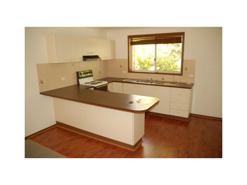 10b Albert Street, Bathurst NSW 2795