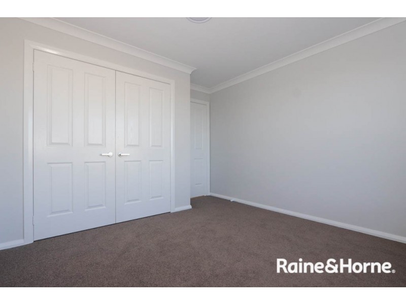 26 Fraser Drive, Eglinton NSW 2795