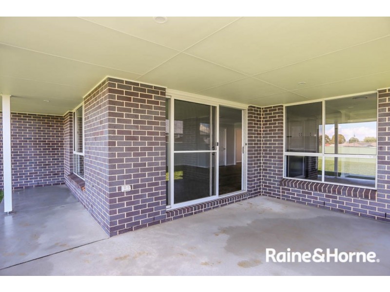 26 Fraser Drive, Eglinton NSW 2795