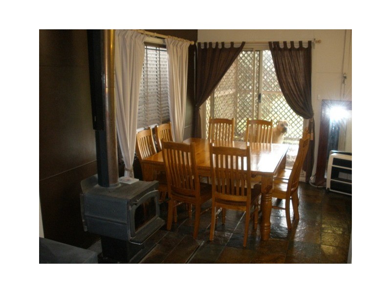 206 Rocket St, Bathurst NSW 2795