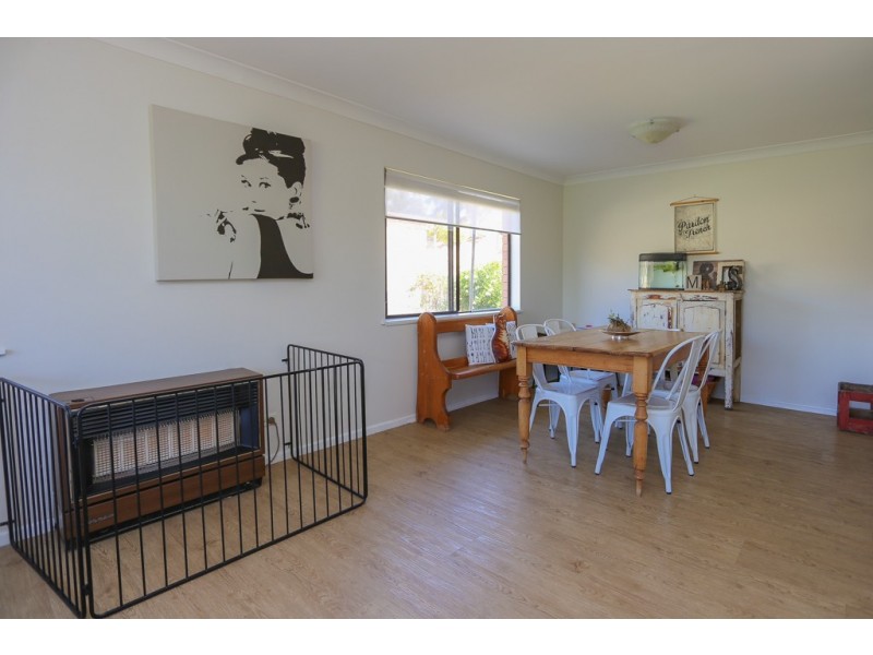 2 Mooney Valley Place, West Bathurst NSW 2795