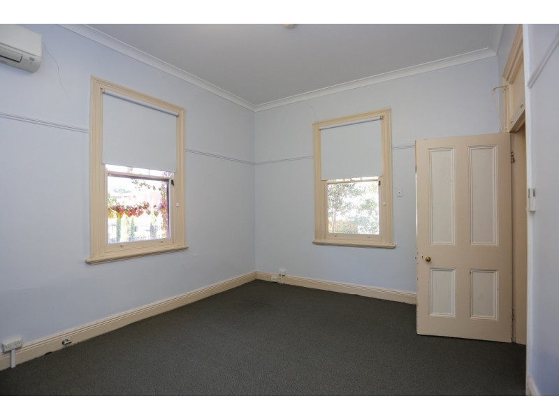 253 George Street, Bathurst NSW 2795