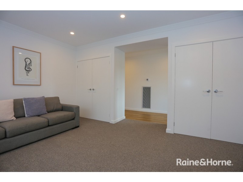 70 Emerald Drive, Kelso NSW 2795