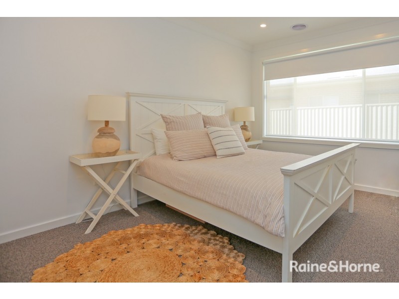 70 Emerald Drive, Kelso NSW 2795