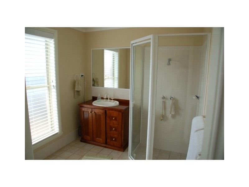 55 Wigmore Drive, Bathurst NSW 2795