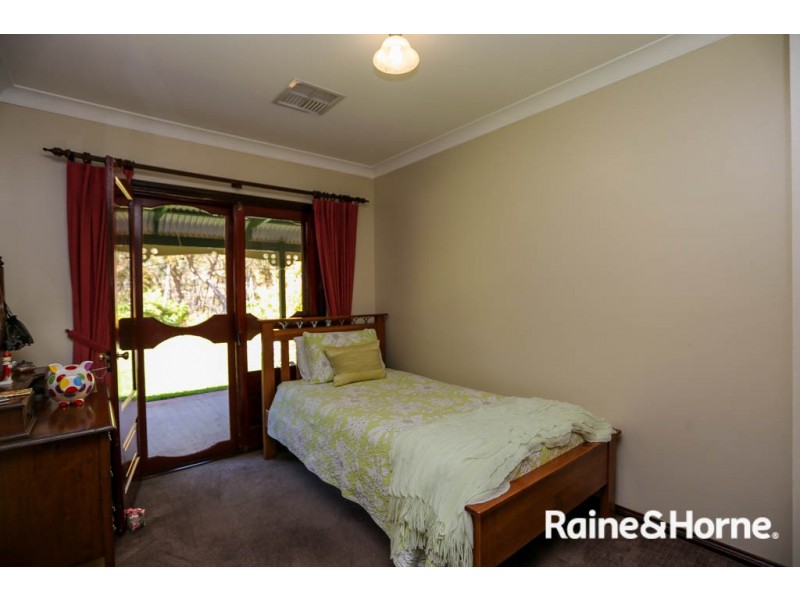 6 Valley View Close, Napoleon Reef NSW 2795