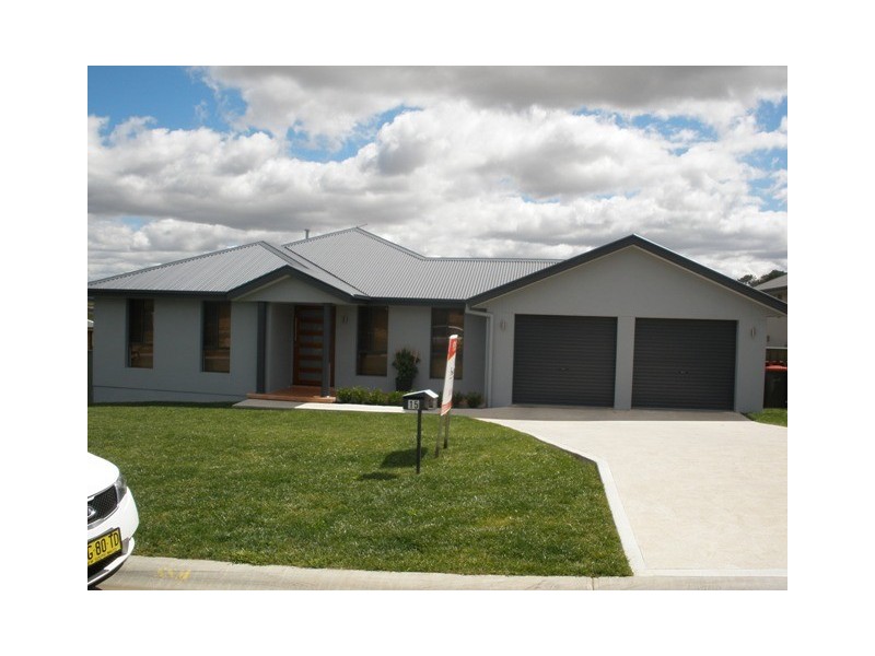 15 Munro, Bathurst NSW 2795