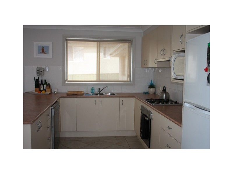 15 Munro, Bathurst NSW 2795