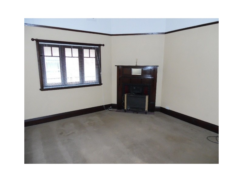 188 Rankin, Bathurst NSW 2795