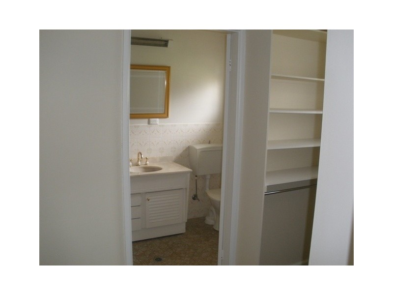 231 Keppel, Bathurst NSW 2795