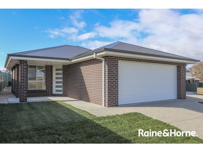 6 Matthews Street, Windradyne NSW 2795