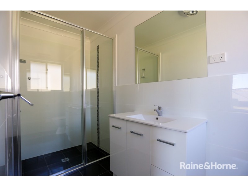 12 Matthews Street, Windradyne NSW 2795