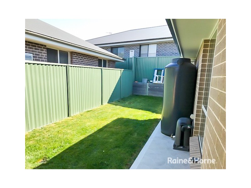 2 Morgan Place, Llanarth NSW 2795