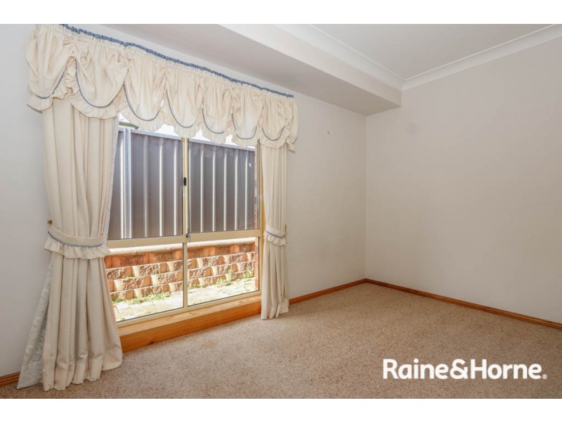 19 Wentworth Drive, Kelso NSW 2795