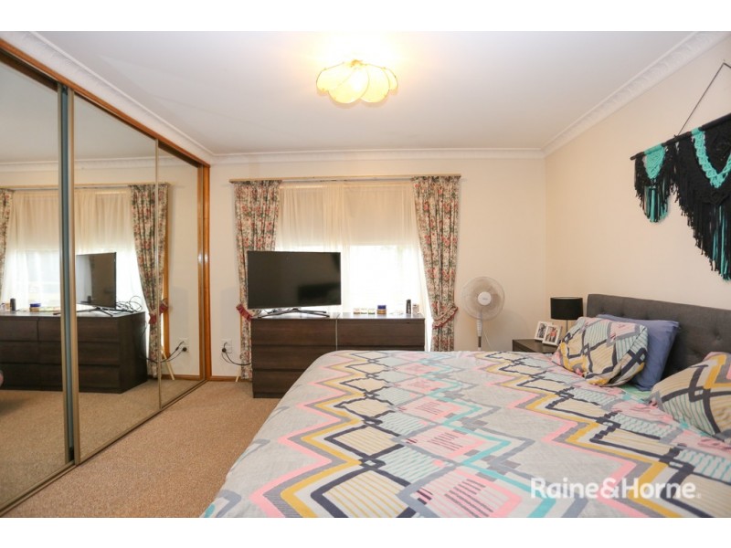 19 Wentworth Drive, Kelso NSW 2795