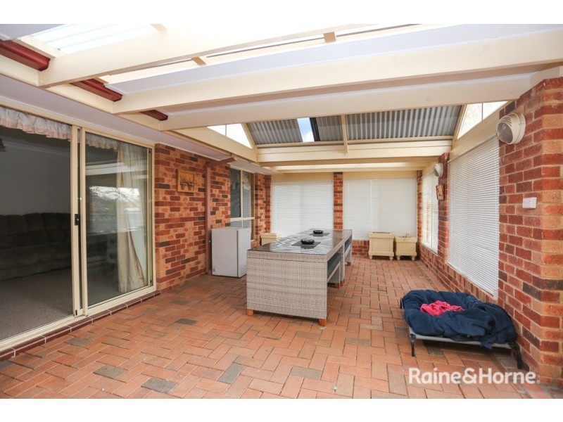 19 Wentworth Drive, Kelso NSW 2795