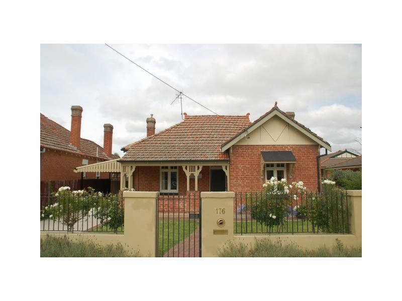176 Lambert, Bathurst NSW 2795
