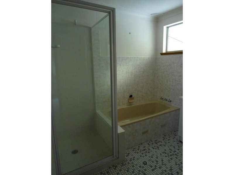 308 Keppel St, Bathurst NSW 2795